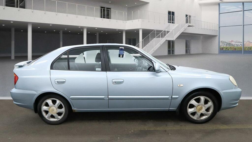 Hyundai Accent 1.6 Cdx Blue #3