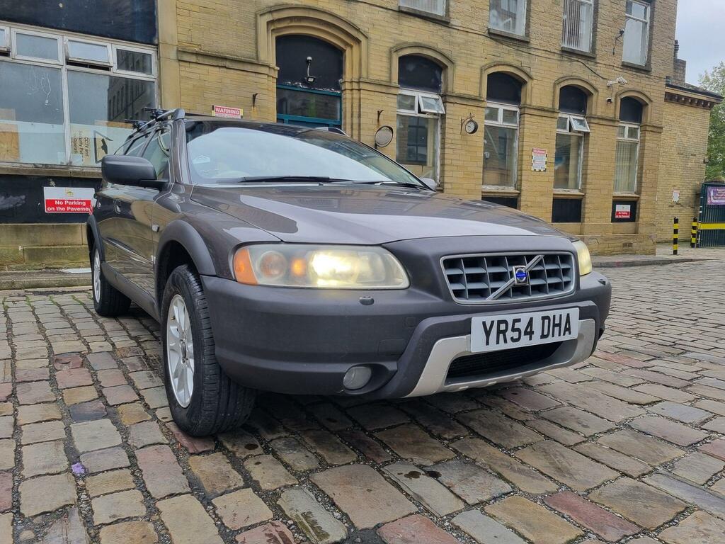 Volvo XC70 2.4 D5 Se Lux Silver #9