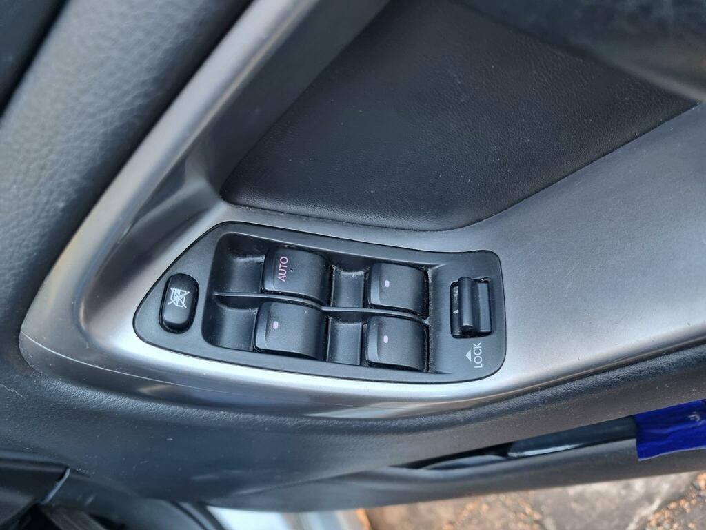 Subaru Legacy 2.0 R Blue #18