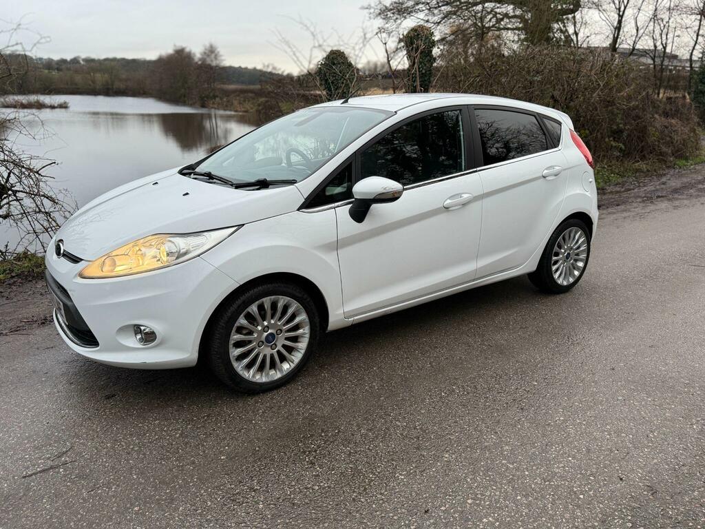 Ford Fiesta 1.4 Titanium White #2