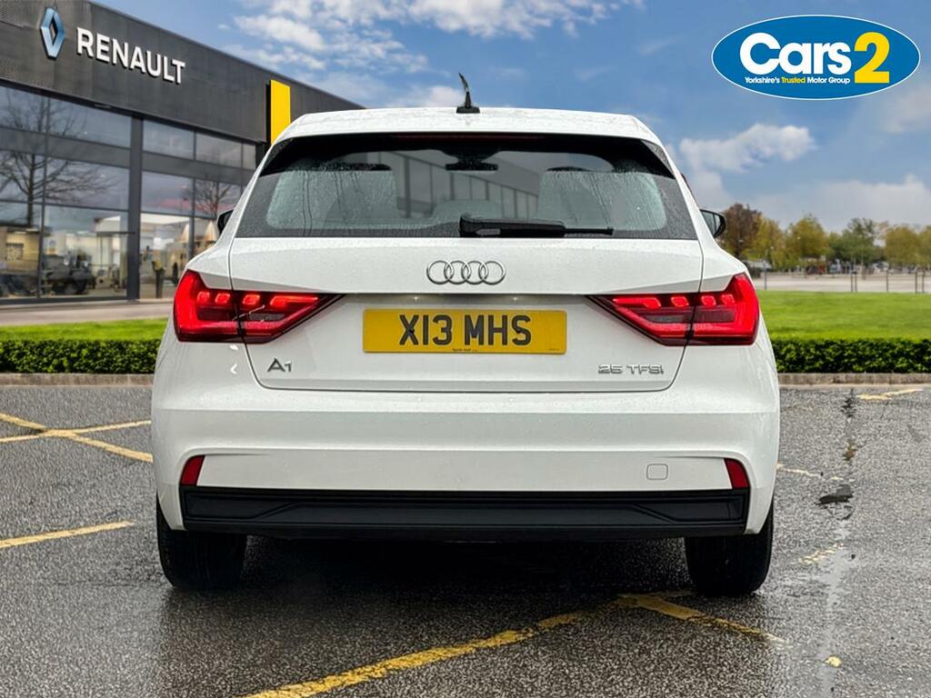 Audi A1 25 Tfsi Technik KF72VCY White #4
