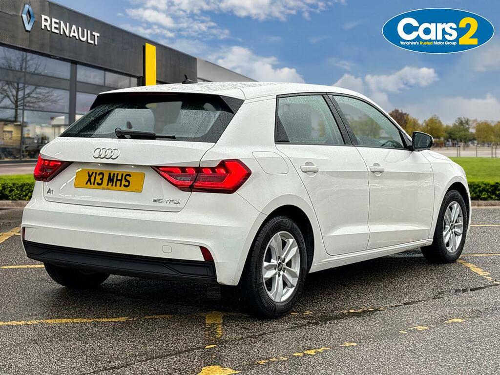 Audi A1 25 Tfsi Technik KF72VCY White #3