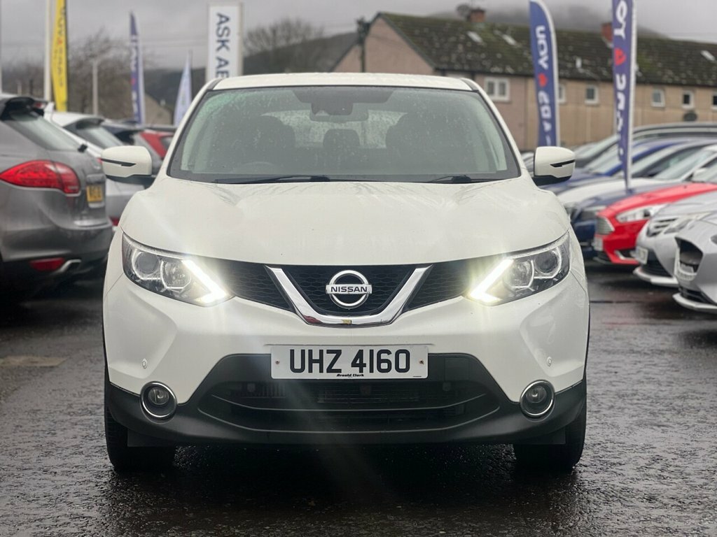 Nissan Qashqai 1.2L Acenta UHZ4160 White #2