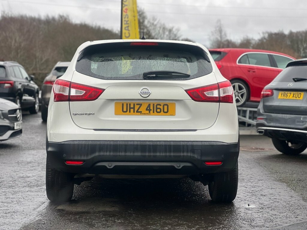 Nissan Qashqai 1.2L Acenta UHZ4160 White #5