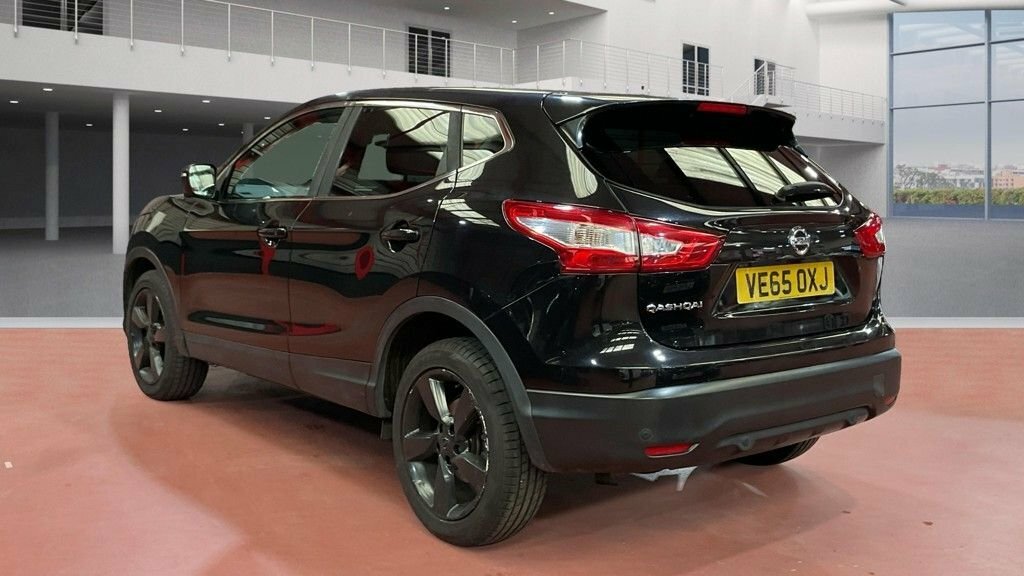 Nissan Qashqai 1.2L N-tec VE65OXJ Black #2