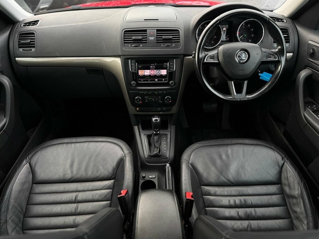 Skoda Yeti 1.2L Se L BA66HYJ Red #5