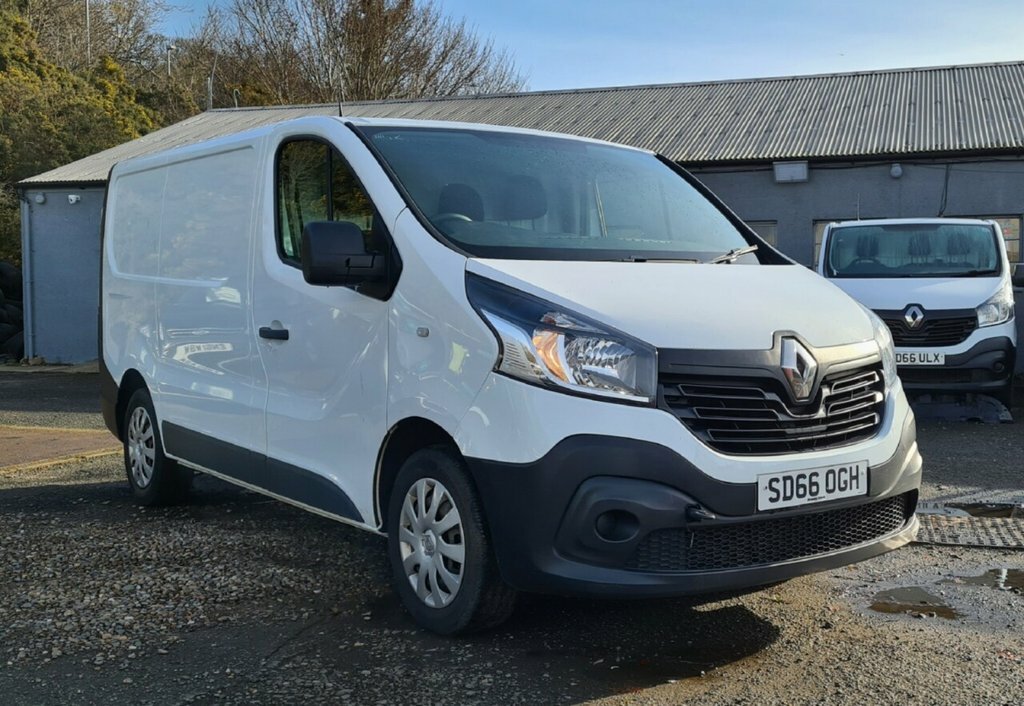 Renault Trafic Mpv White
