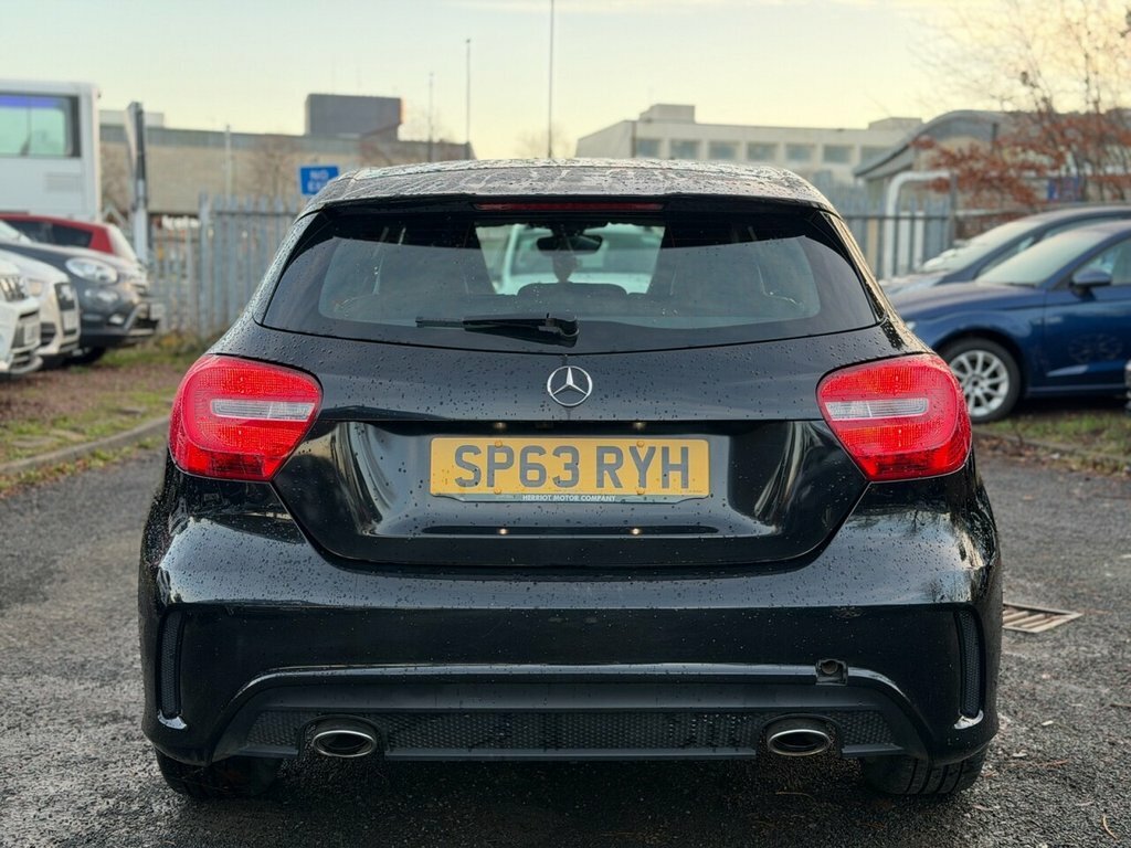 Mercedes-Benz A Class 2L Amg Sport Black #6