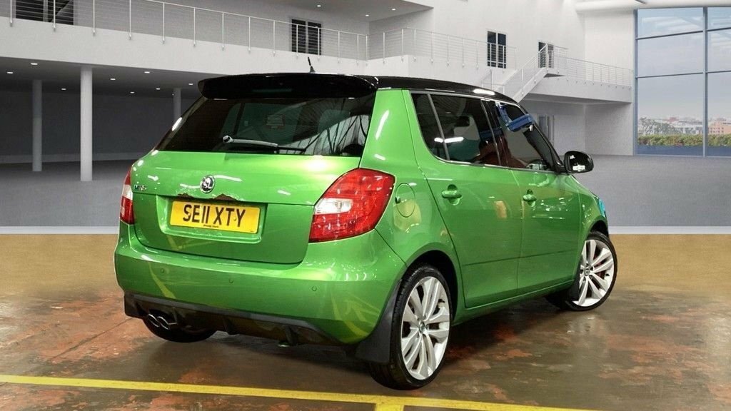 Skoda Fabia 1.4L Vrs S2000 Green #3
