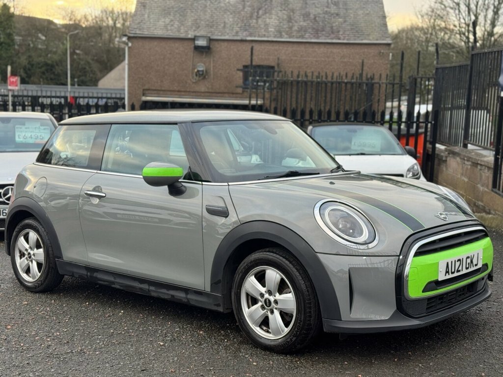 Mini Hatch 1.5L Cooper Classic Grey