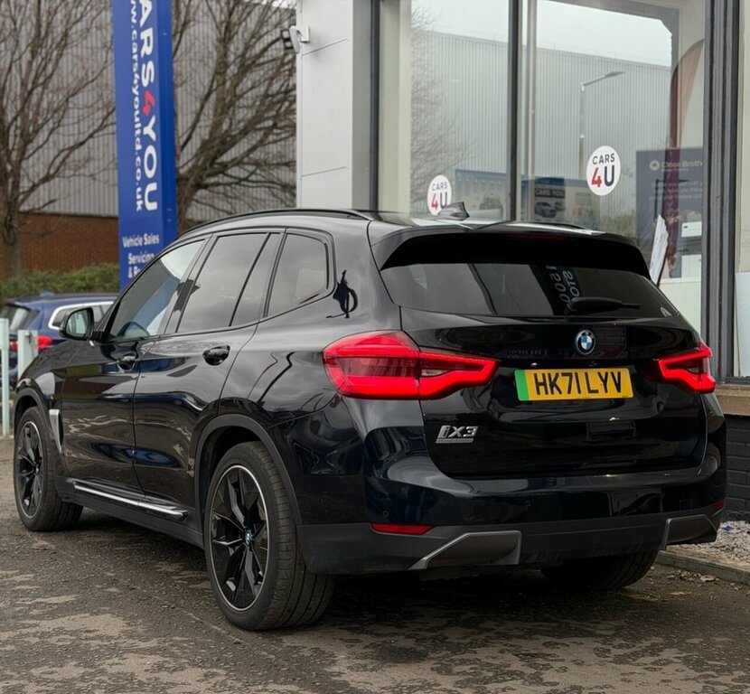 BMW iX3 Suv HK71LYV Black #5