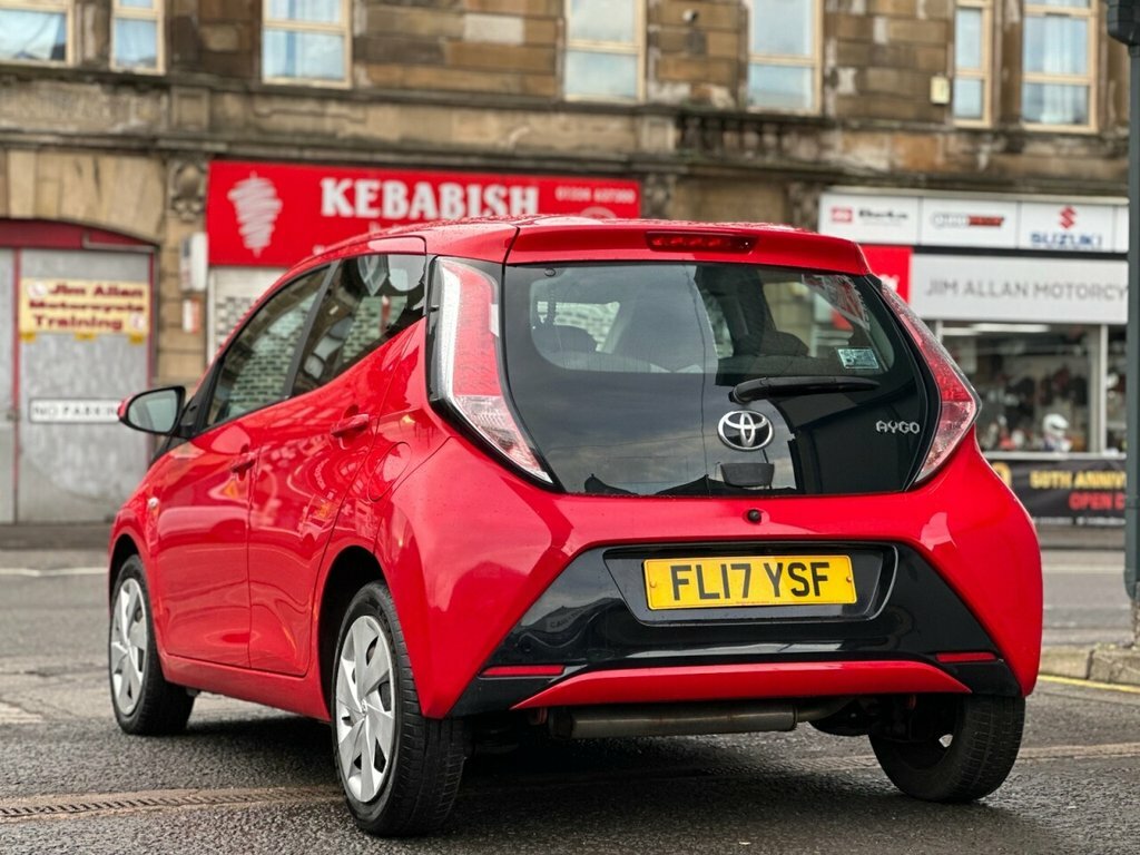 Toyota Aygo 1L X-play FL17YSF Red #3
