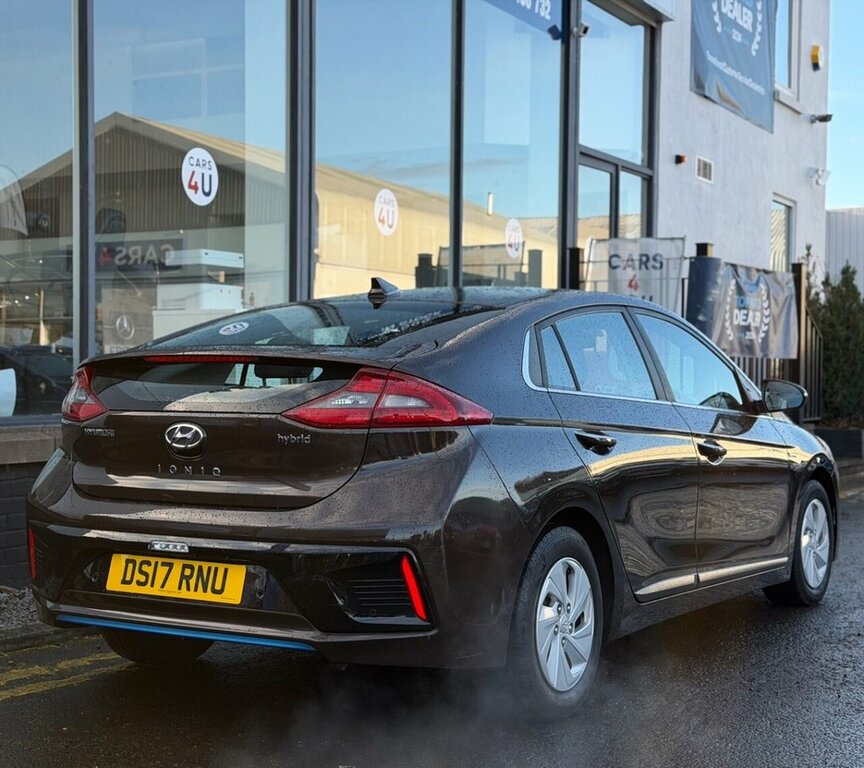 Hyundai Ioniq 1L Premium DS17RNU Brown #4