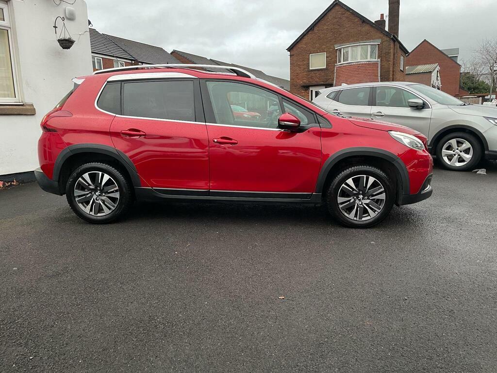 Peugeot 2008 1.2 Puretech Allure Suv SA67FXM Red #4