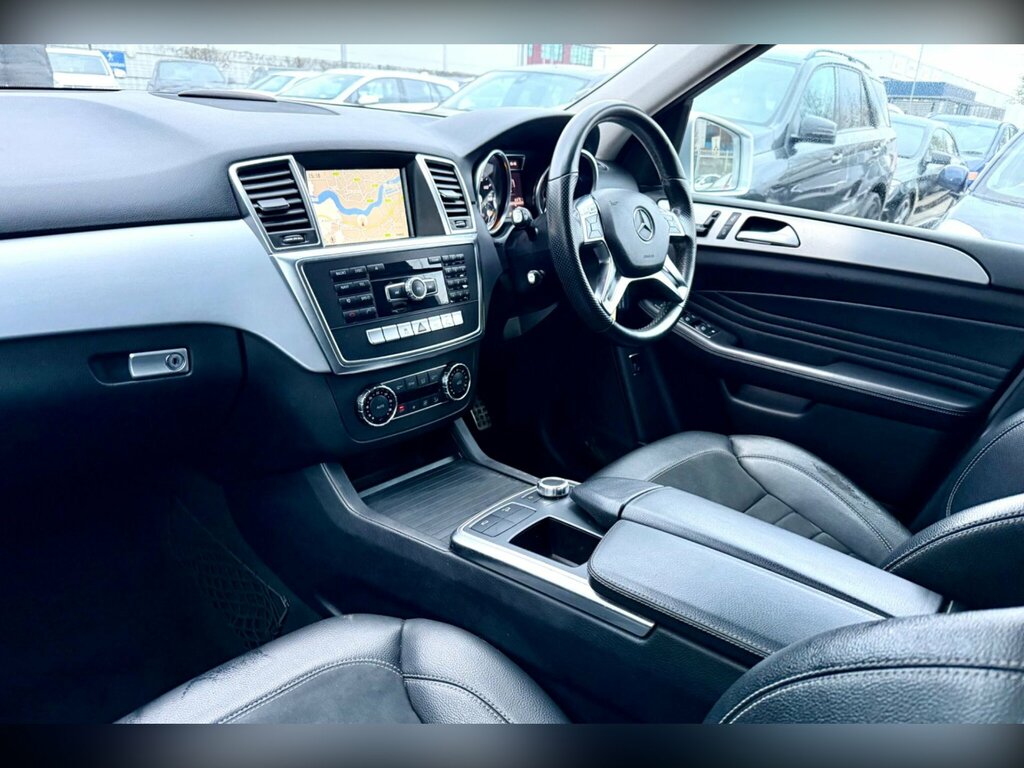 Mercedes-Benz M Class 3.0 Ml350 V6 Bluetec Sport Suv G-tronic Silver