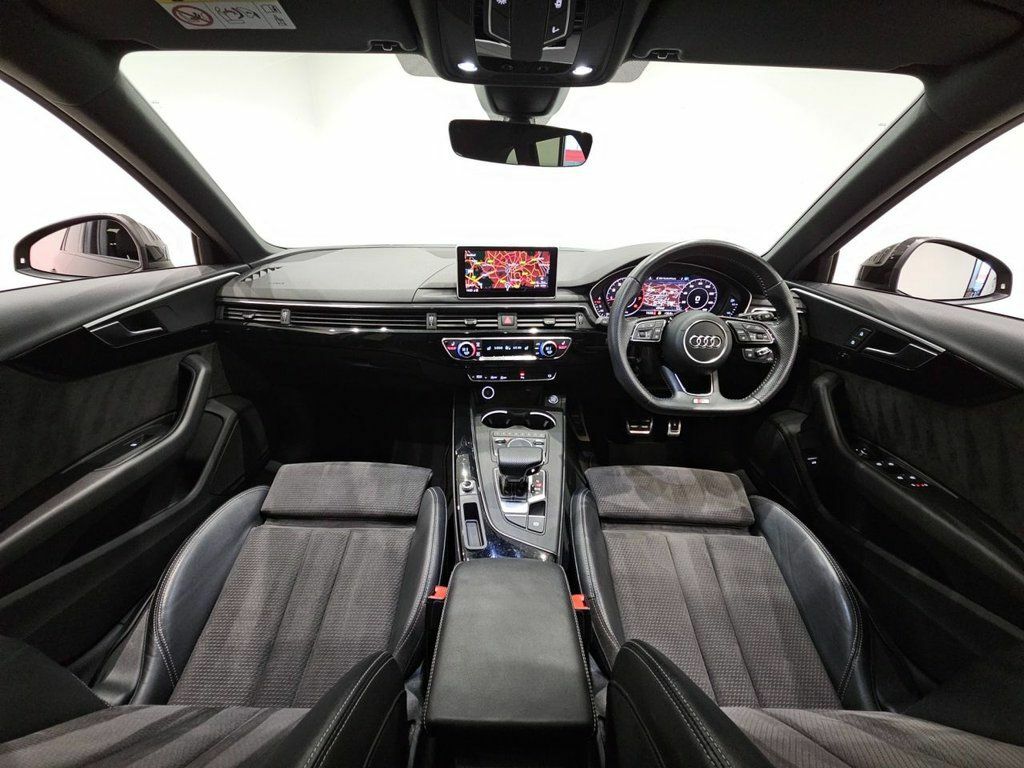 Audi A4 Avant Tfsi Black Edition Estate DF67SFJ Black #4