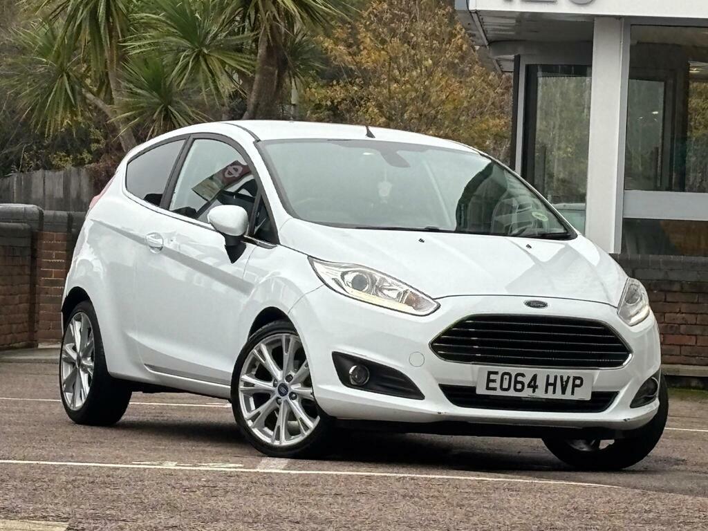 Ford Fiesta 1.0T Ecoboost Titanium Euro 5 S S White