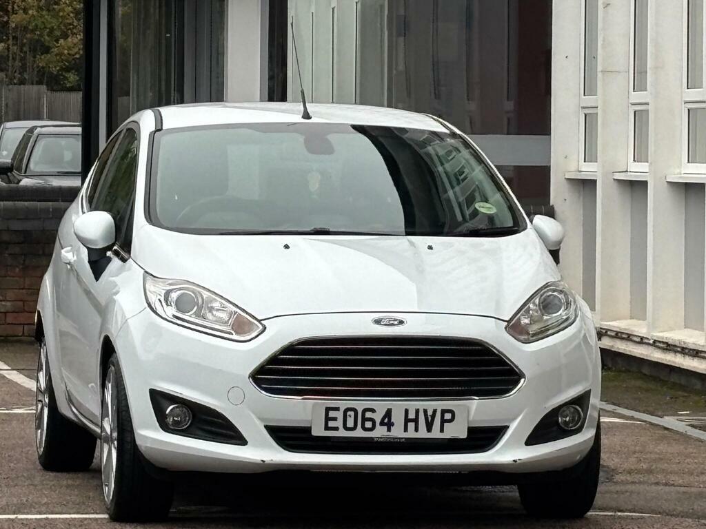 Ford Fiesta 1.0T Ecoboost Titanium Euro 5 S S E064HVP White #2