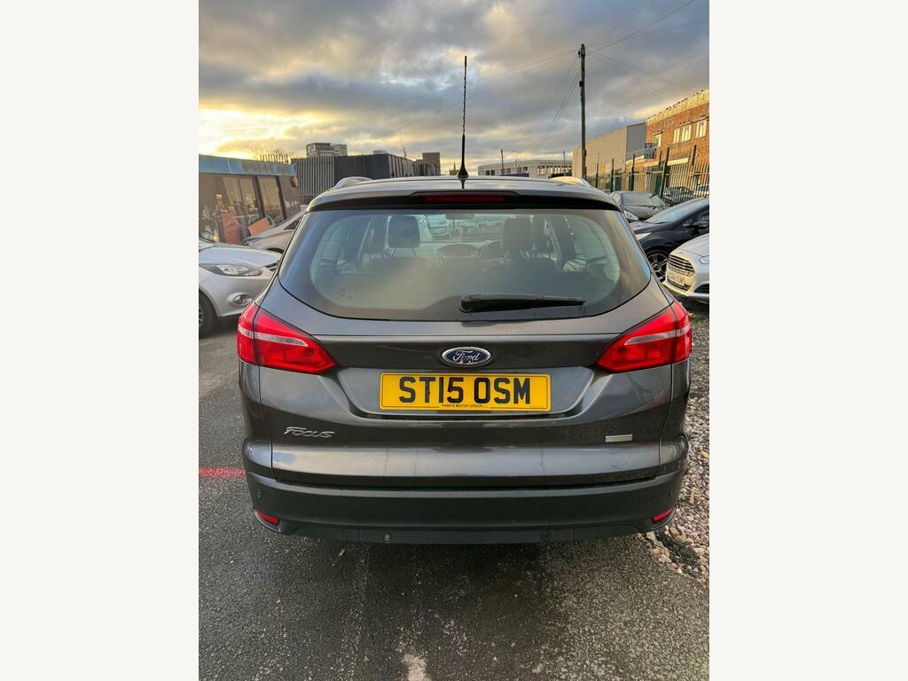 Ford Focus 1.0T Ecoboost Zetec Euro 6 Ss ST15OSM Grey #4