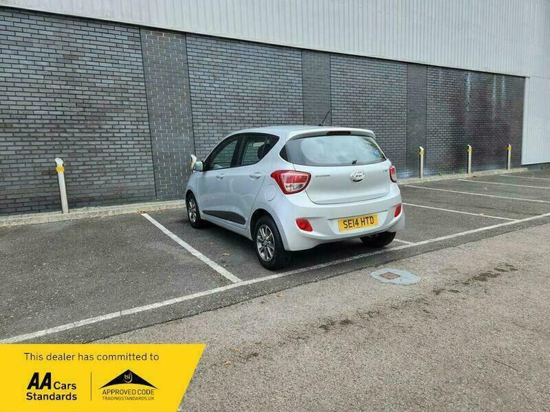Hyundai I10 1.0 Premium Euro 5 SE14HTD Silver #5