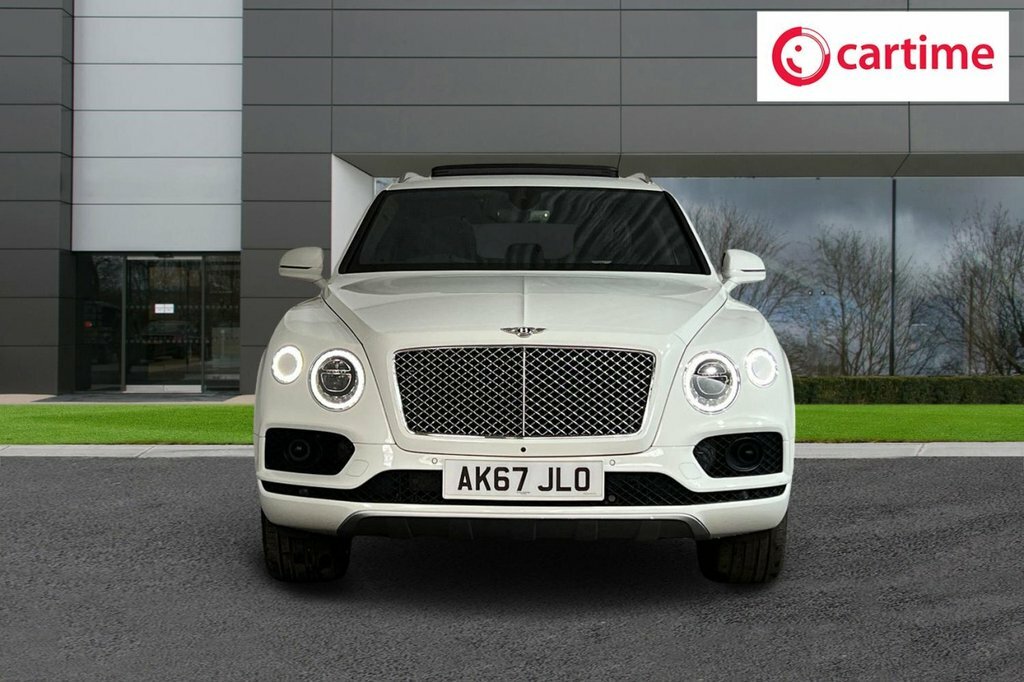 Bentley Bentayga Suv White #4