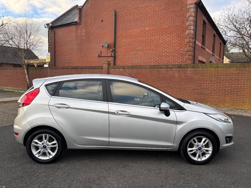 Ford Fiesta Zetec 1.25 FD16DWJ Silver #4