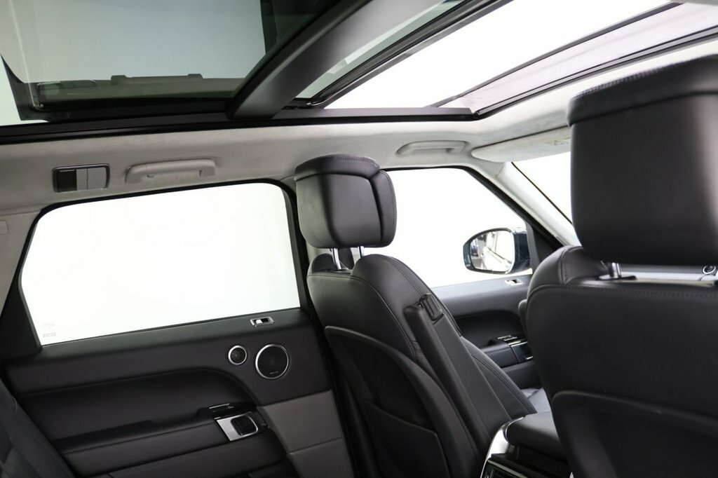 Land Rover Range Rover Sport 3L Dynamic Grey