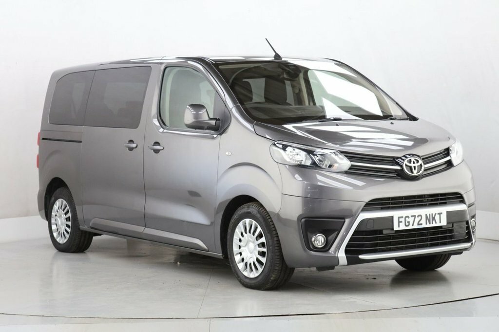 Toyota Proace Verso 1.5L Shuttle Grey