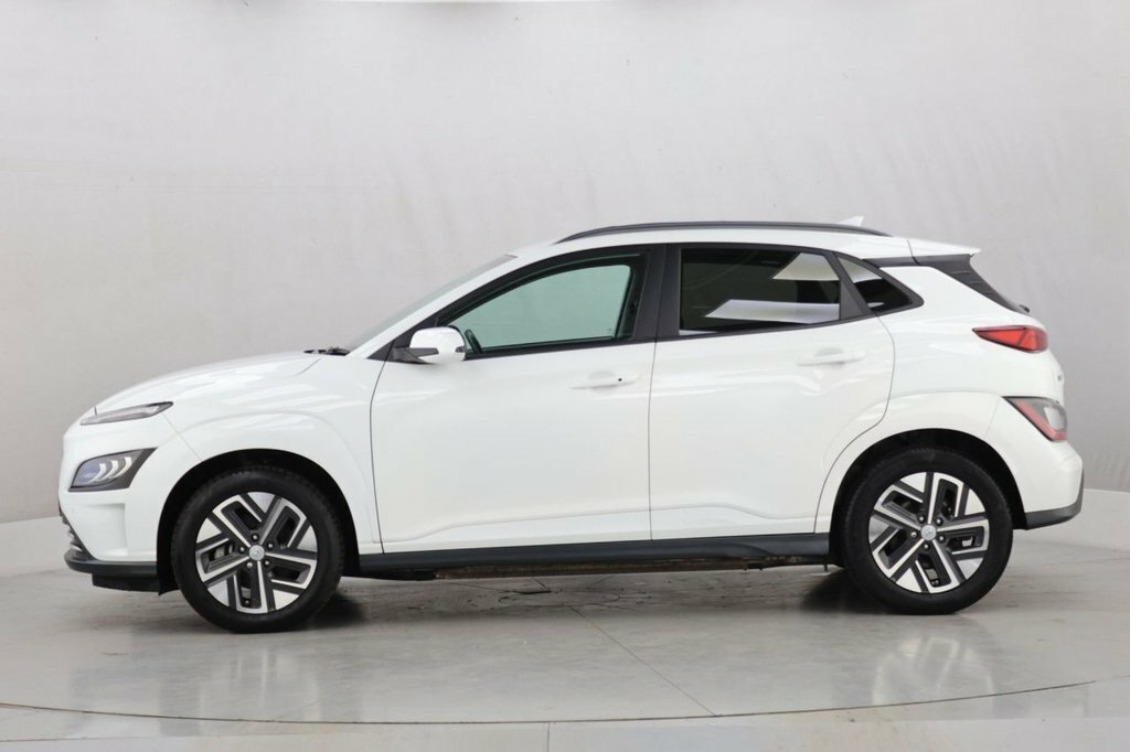 Hyundai Kona Suv YD23LGO White #4
