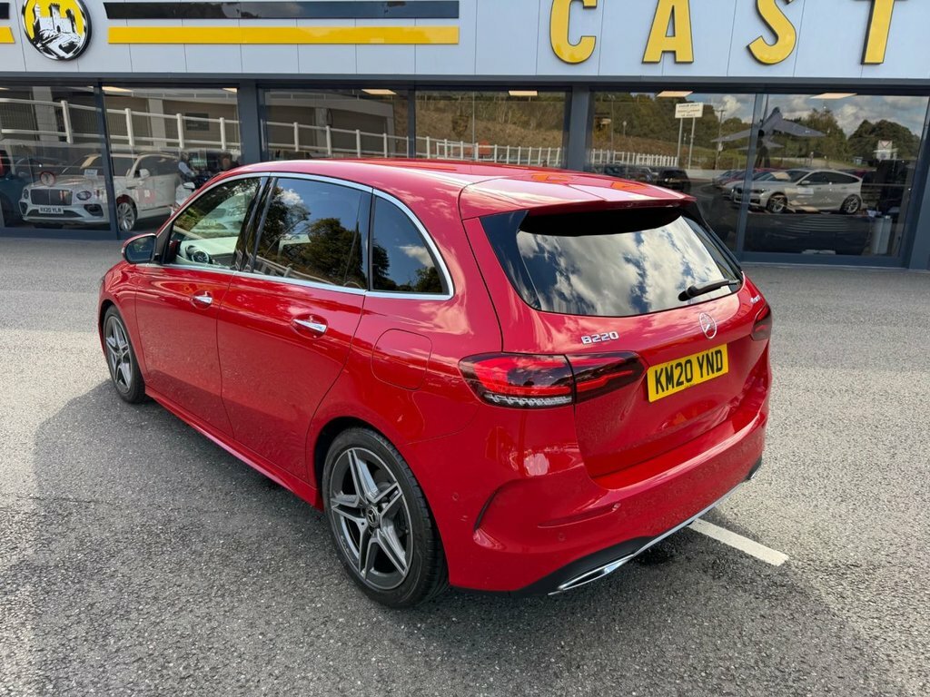 Mercedes-Benz B Class 2L Amg Line Red #5