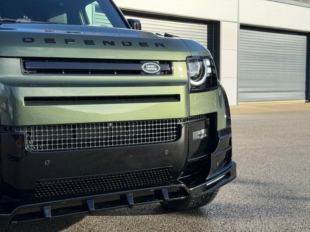 Land Rover Defender 3L Hard Top S Mhev Green #4