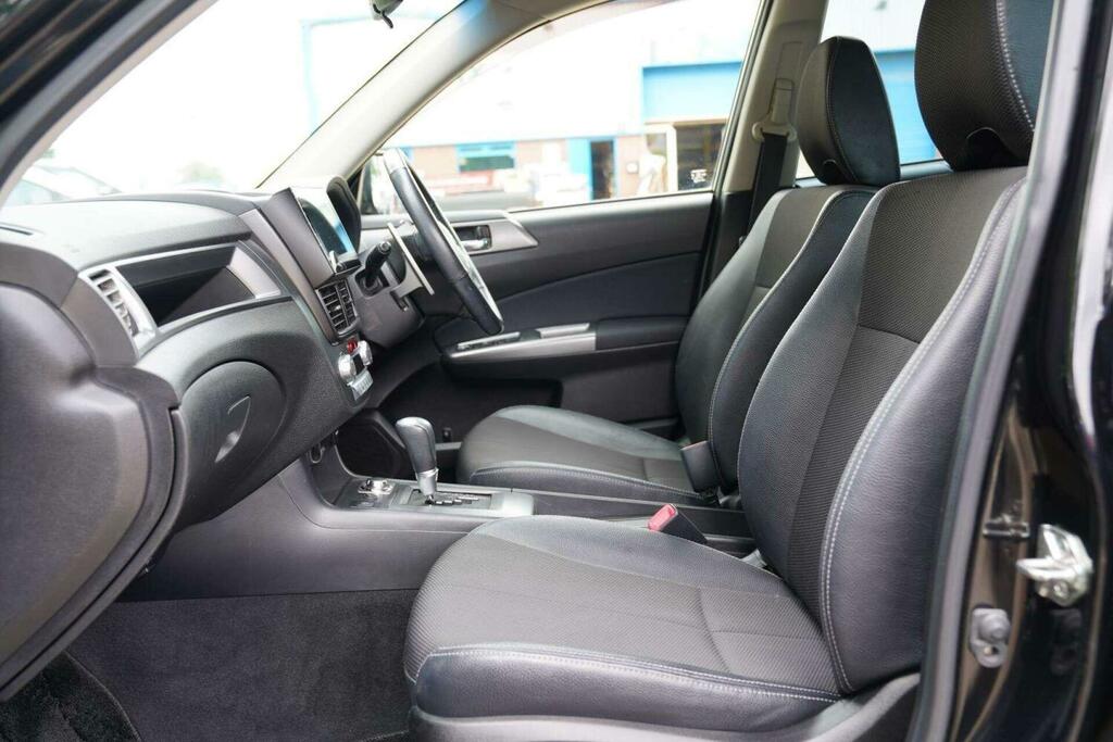 Subaru Exiga Estate 2.0I-s Advantage Line 201212 Black #23