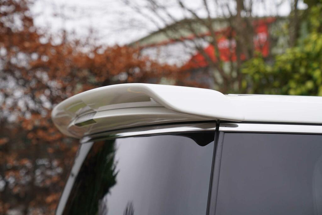 Nissan Elgrand Mpv 2.5 Rider Facelift 8 Seats 201515 White #6