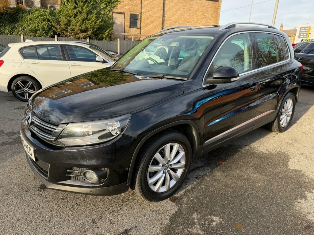 Volkswagen Tiguan 2L Match LP14HCO Black #5