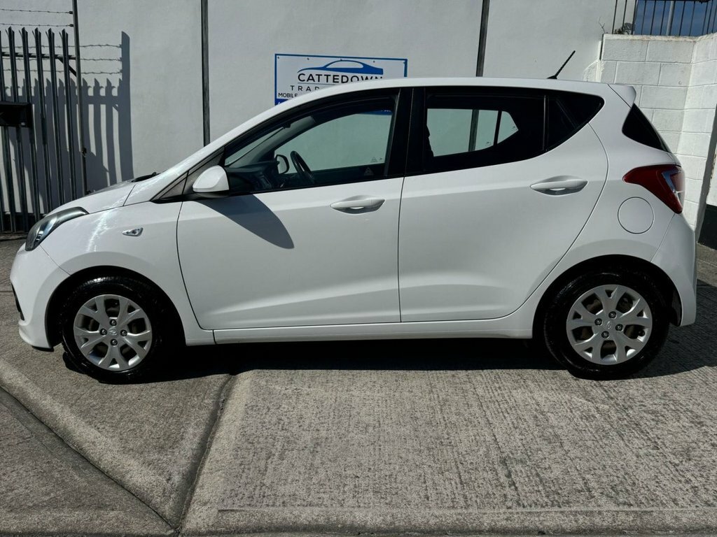 Hyundai I10 1L Se RE14TYS White #2