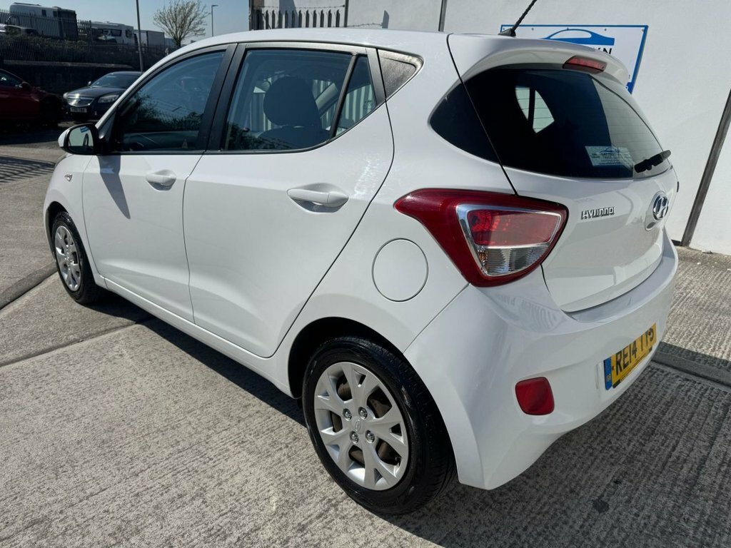 Hyundai I10 1L Se RE14TYS White #3