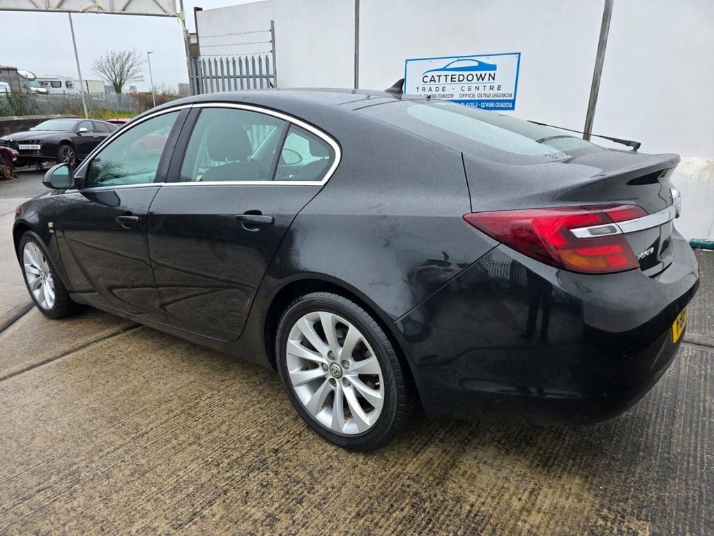 Vauxhall Insignia 2L Elite Nav FJ64YKM Black #3