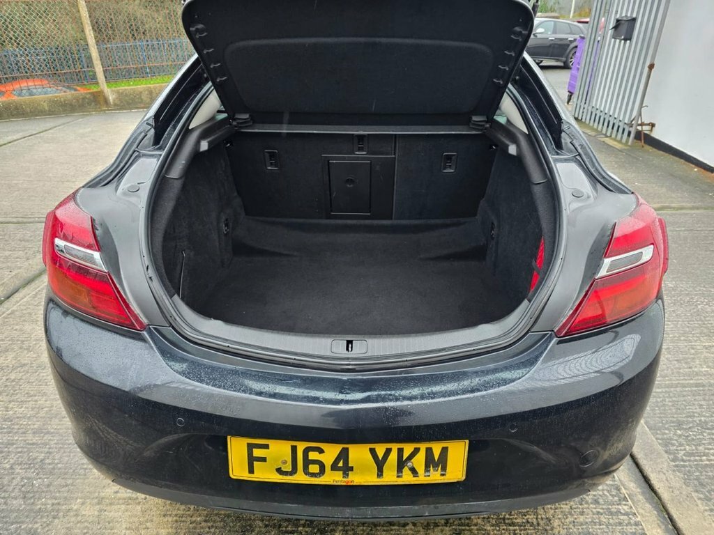 Vauxhall Insignia 2L Elite Nav FJ64YKM Black #5