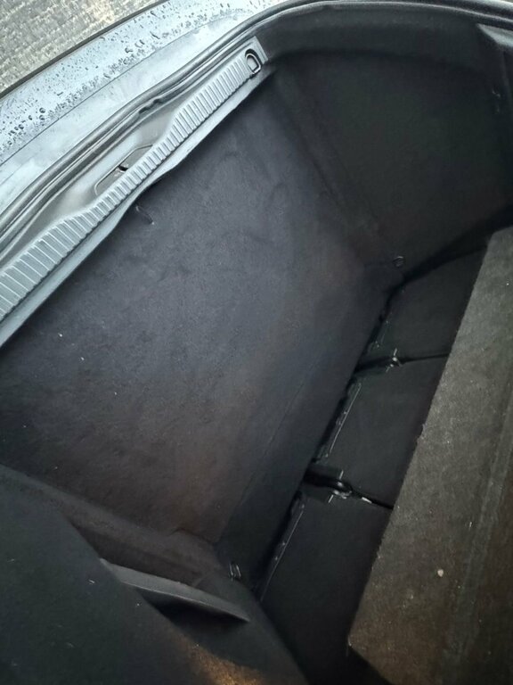 Citroen C4 Picasso 1.6L Vtr YN63RSO Black #6