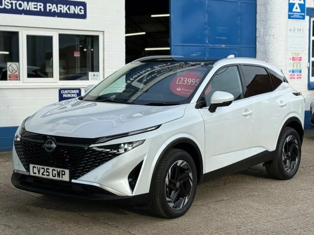 Nissan Qashqai Dig-t Mhev N-connecta Suv White