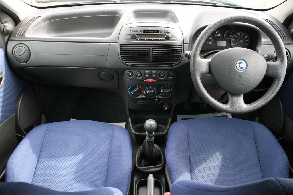 Fiat Punto 1.2 5 Million Black #15