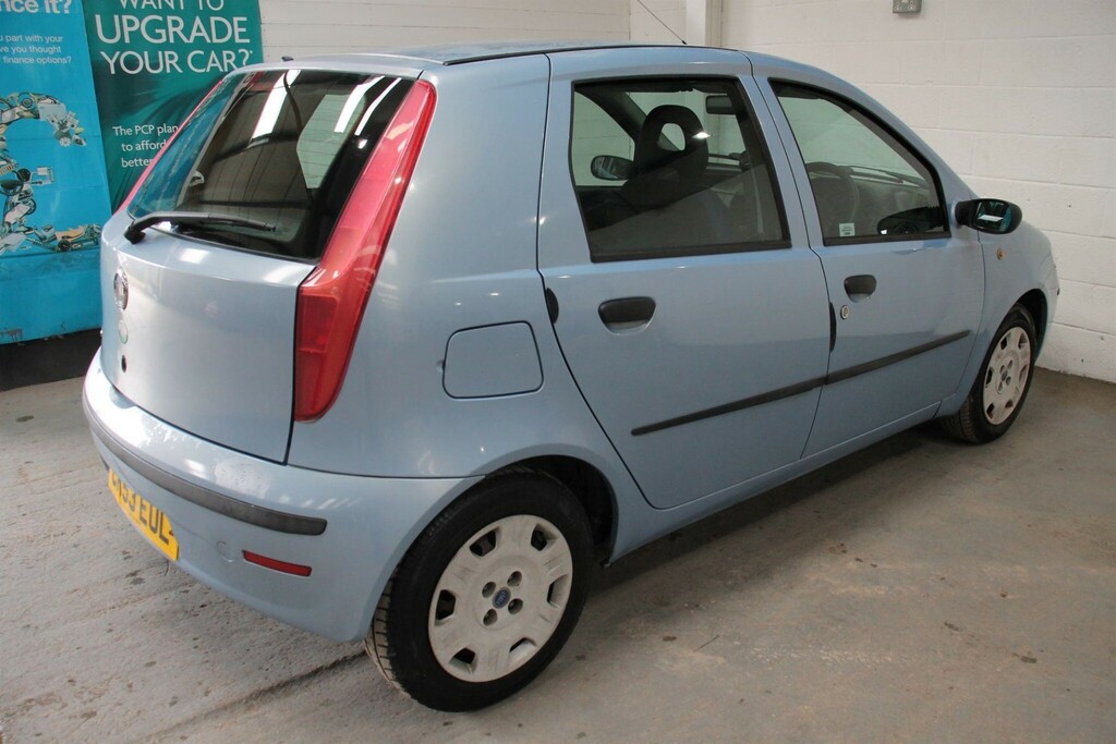 Fiat Punto 1.2 5 Million Black #8