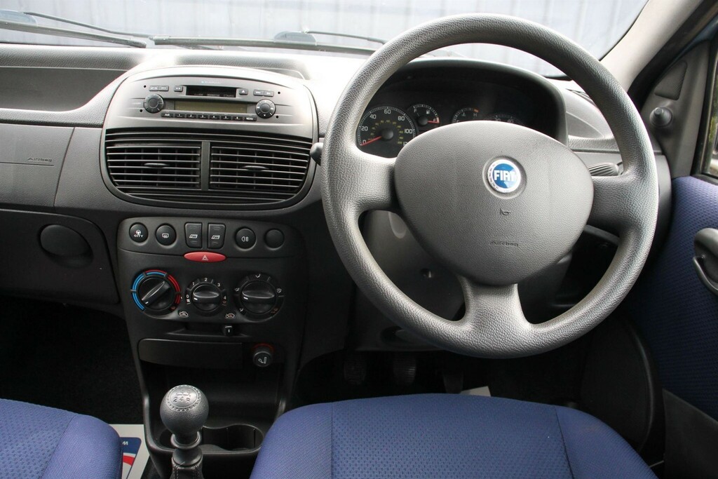 Fiat Punto 1.2 5 Million Black #17