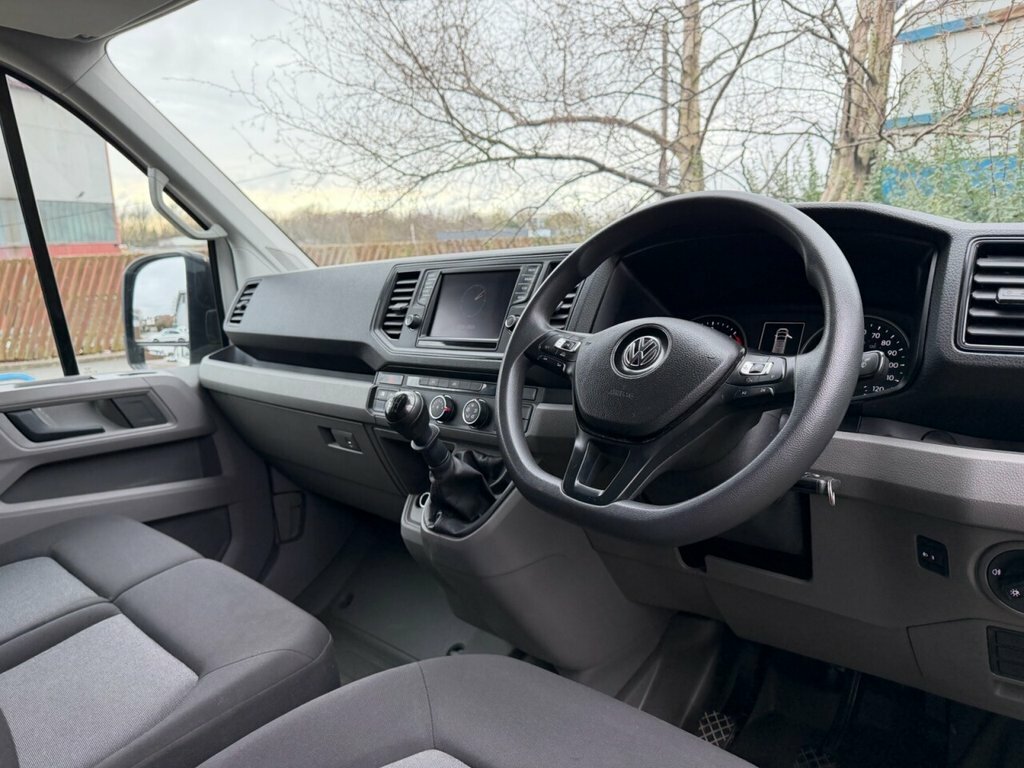Volkswagen Crafter 2L Trendline White #3