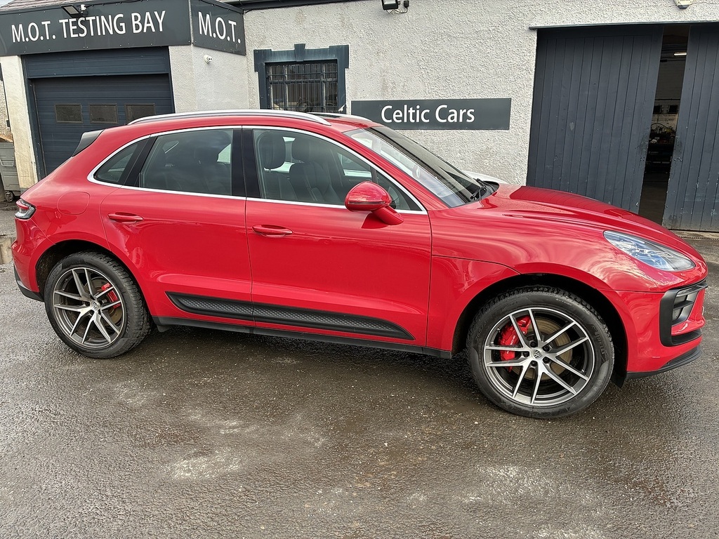 Porsche Macan T V6 S DC71FZP Red #6