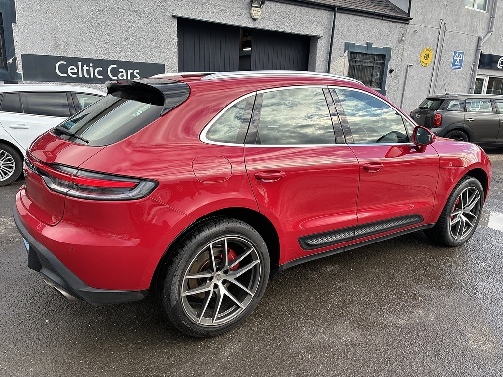 Porsche Macan T V6 S DC71FZP Red #5