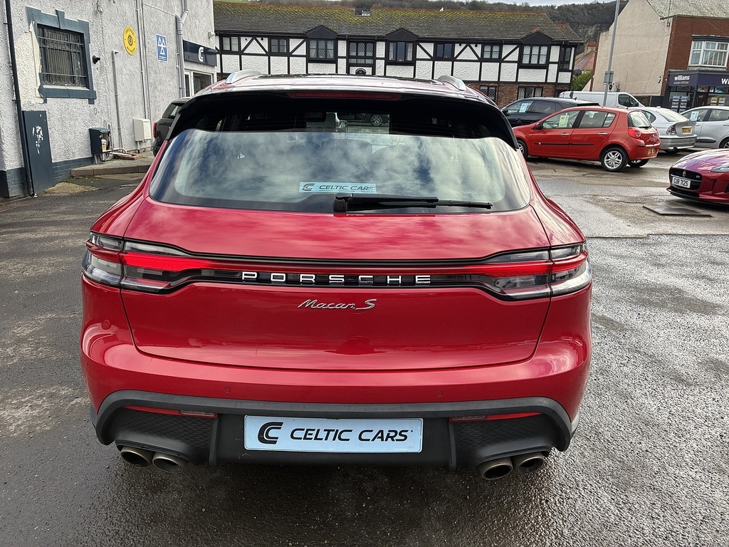 Porsche Macan T V6 S DC71FZP Red #4
