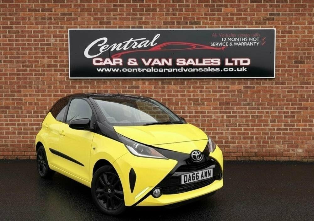 Toyota Aygo 1L X-cite 3 Yellow