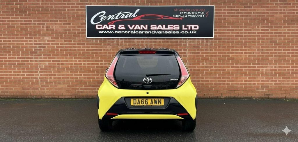 Toyota Aygo 1L X-cite 3 DA66AWN Yellow #6