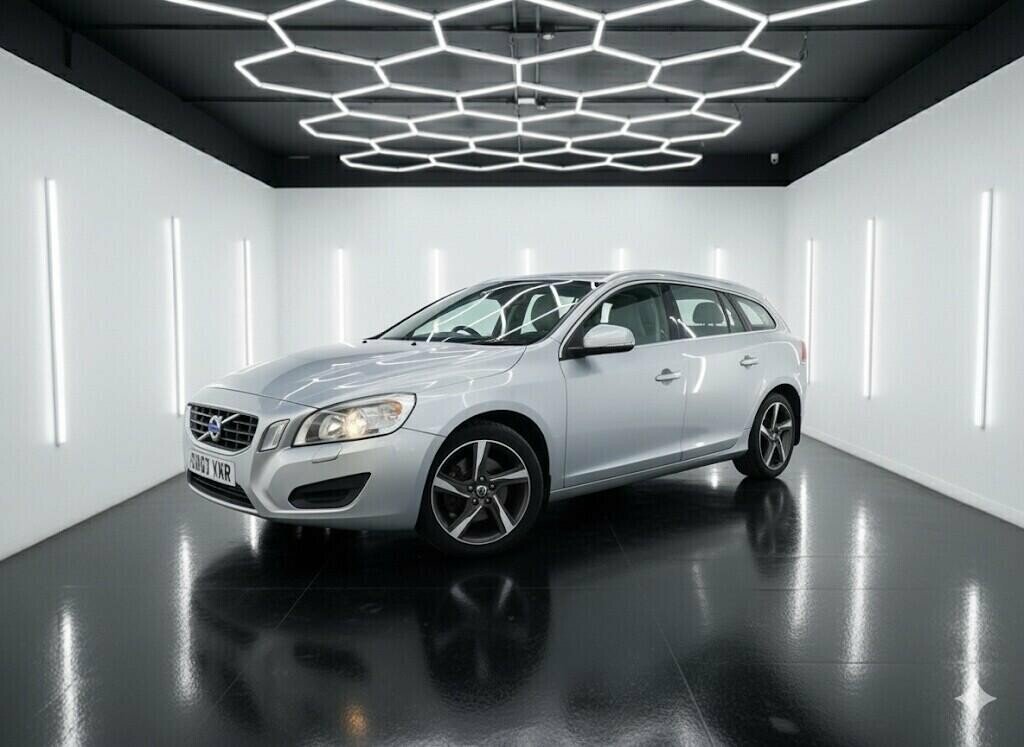 Volvo V60 Estate Blue #1